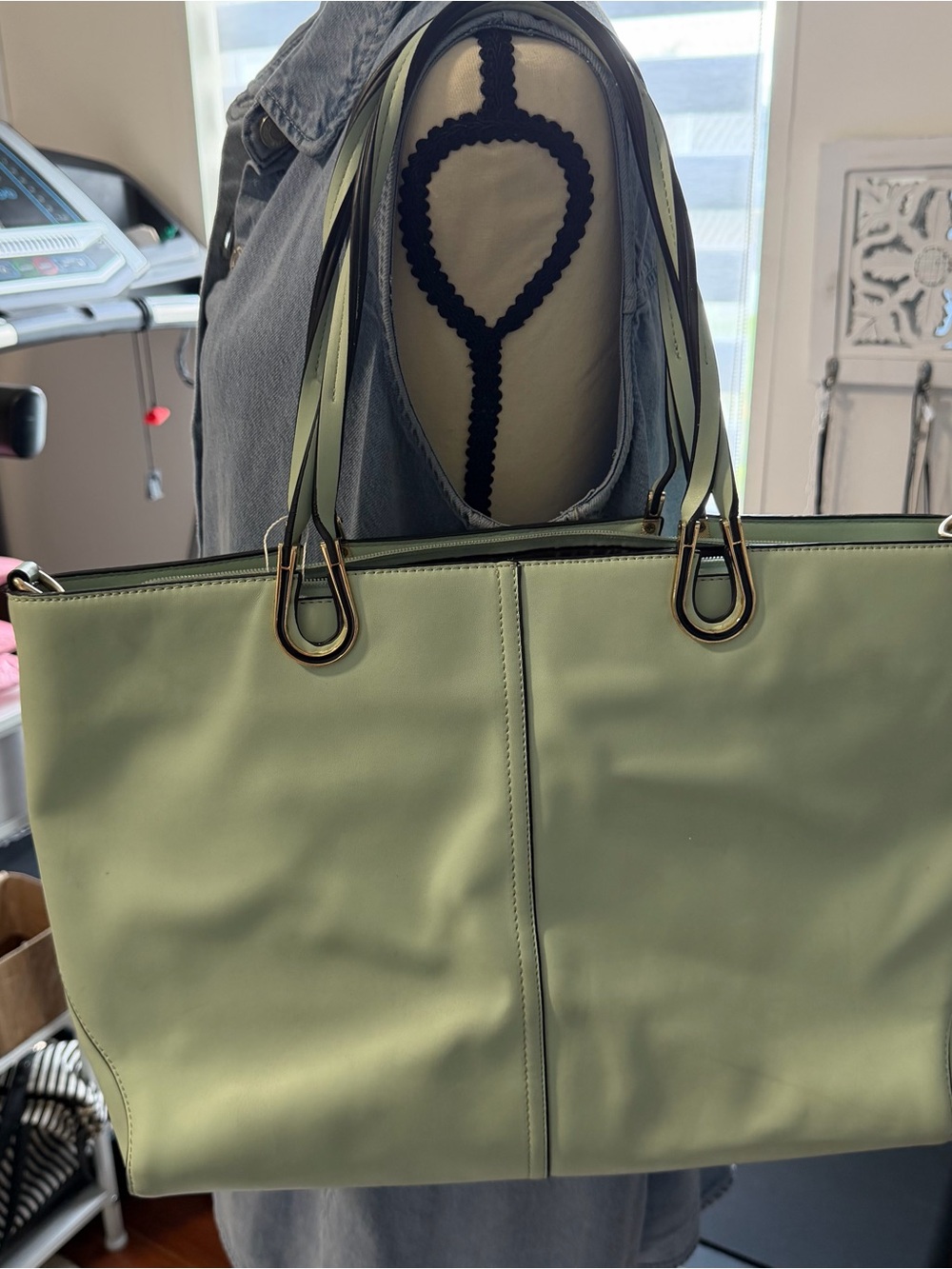 Classic Sage Green Tote Bag – Stylish Everyday Carry